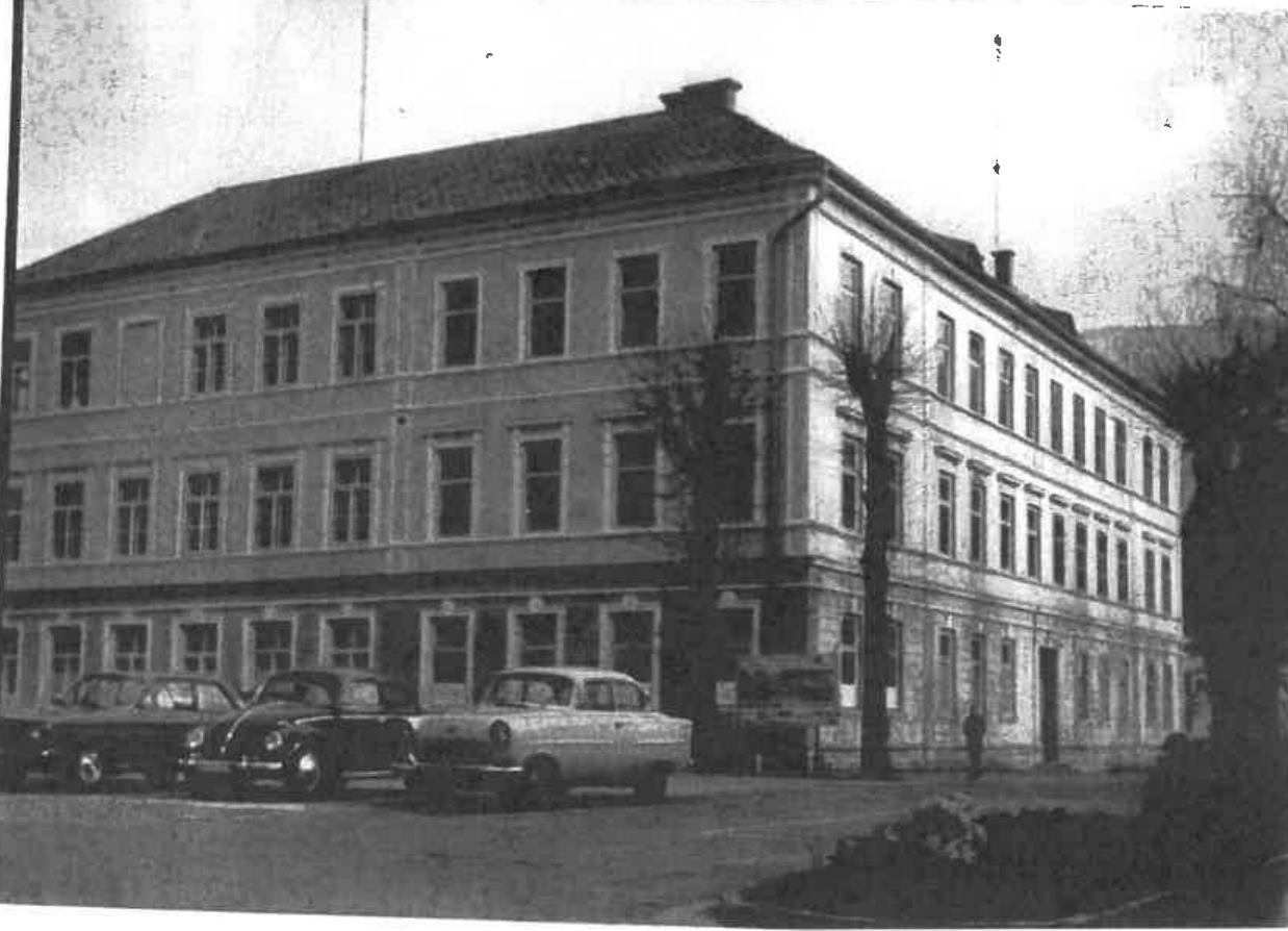 1968